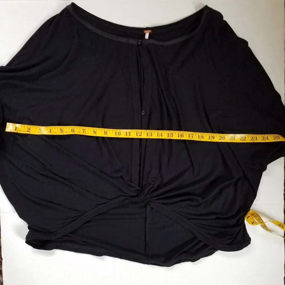 Free People Keepin On Black Twist Front Top Size M Tie Sleeves Peek‎ A Boo